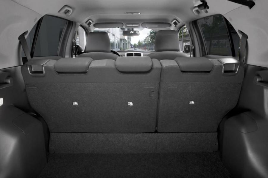  Toyota Urban Cruiser 2008 года  (фото 6 из 31)